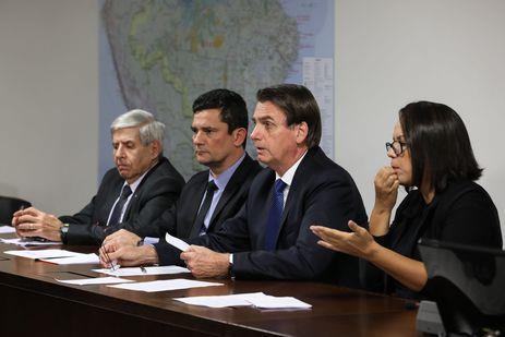 Bolsonaro anuncia 13º do Bolsa Família na semana que vem