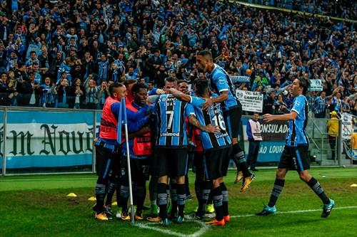 Grêmio vence o Godoy Cruz e está nas quartas de final