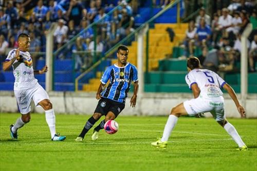 Grêmio perde para o Veranópolis e volta para a zona de rebaixamento