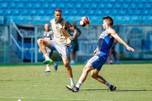 Grêmio recebe Novo Hamburgo em primeiro duelo da semifinal