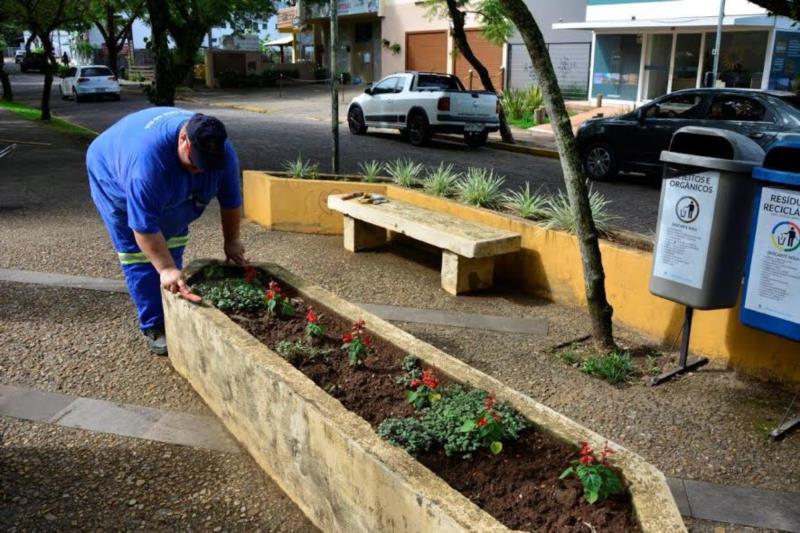 Avenida do Imigrante passa por revitalização