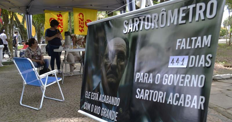 Cpers inaugura “Sartorômetro” na Praça Getúlio Vargas