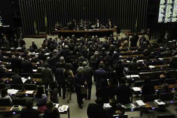 Câmara retoma discussões sobre reformas trabalhista e da Previdência