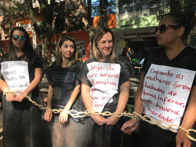 Movimento de Mulheres em Luta realiza caminhada