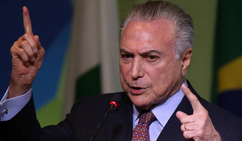 Temer exonera ministros da Defesa e Minas e Energia