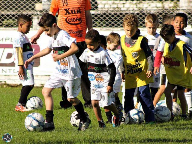 Galo inaugura núcleo da base em Vera Cruz