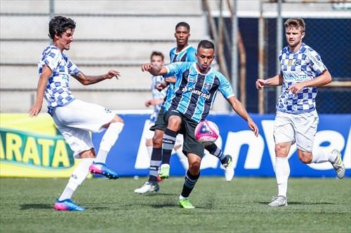 Grêmio perde para o São José