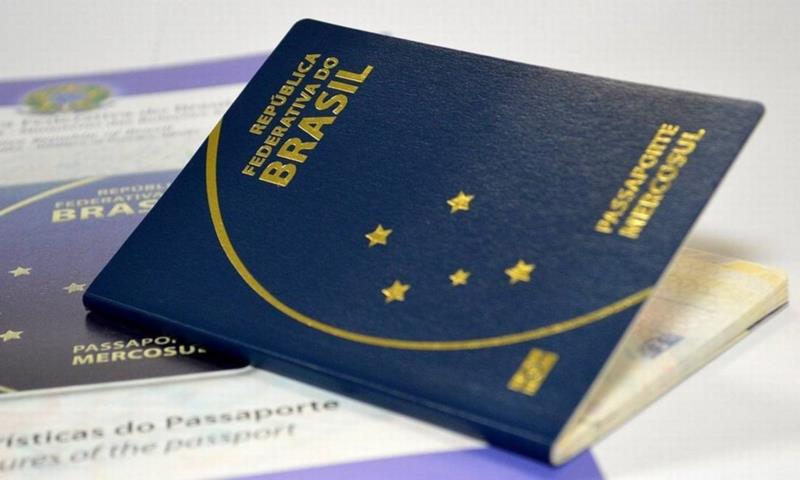 Polícia Federal suspende emissão de passaportes