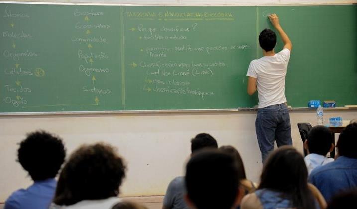 Inscrições para contratação de professores se iniciam nesta quinta