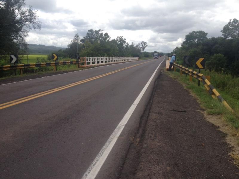 EGR inicia obra de manutenção preventiva na ponte sobre o Arroio Plumbs em Vera Cruz