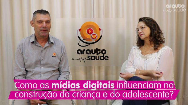 Como as mídias digitais influenciam na  construção da criança e do adolescente?