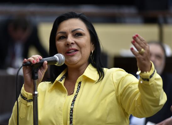 Deputada Kelly Moraes tem caso de Covid-19 descartado