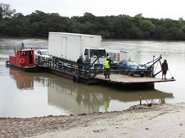 Travessia de balsa no São Lourenço será suspensa