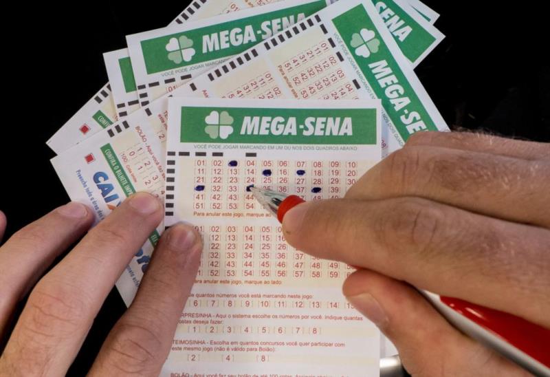 Mega-Sena pode pagar hoje R$ 29 milhões a quem acertar as seis dezenas