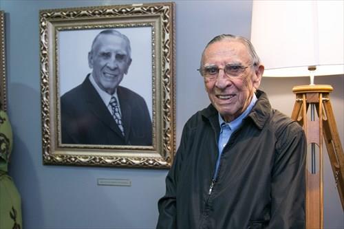 Morre Hélio Dourado, ex-presidente do Grêmio