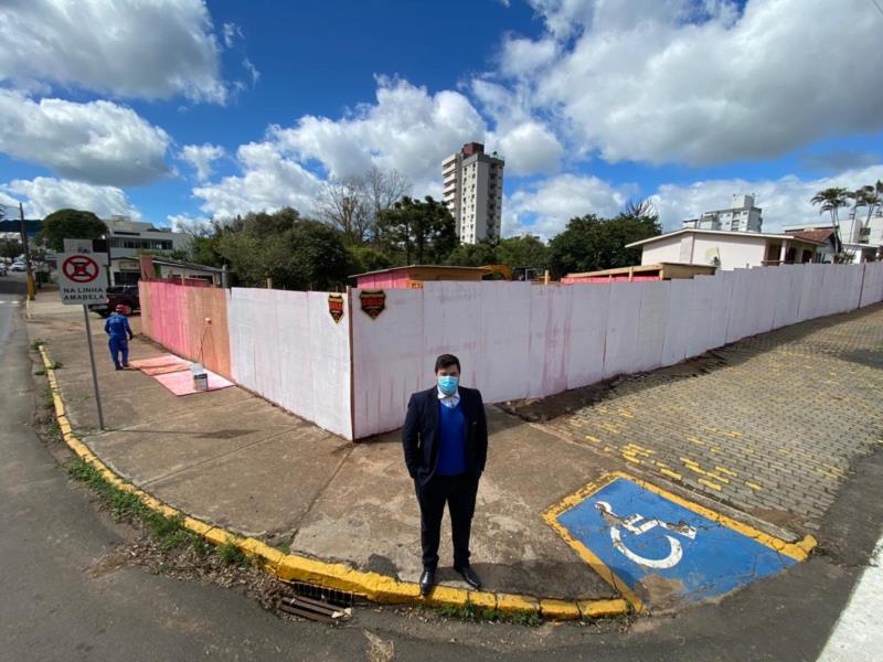 Tradicional ponto de Santa Cruz terá farmácia ainda este ano