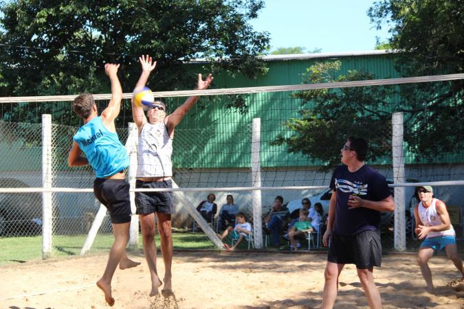 Vôlei Verão abre inscrições