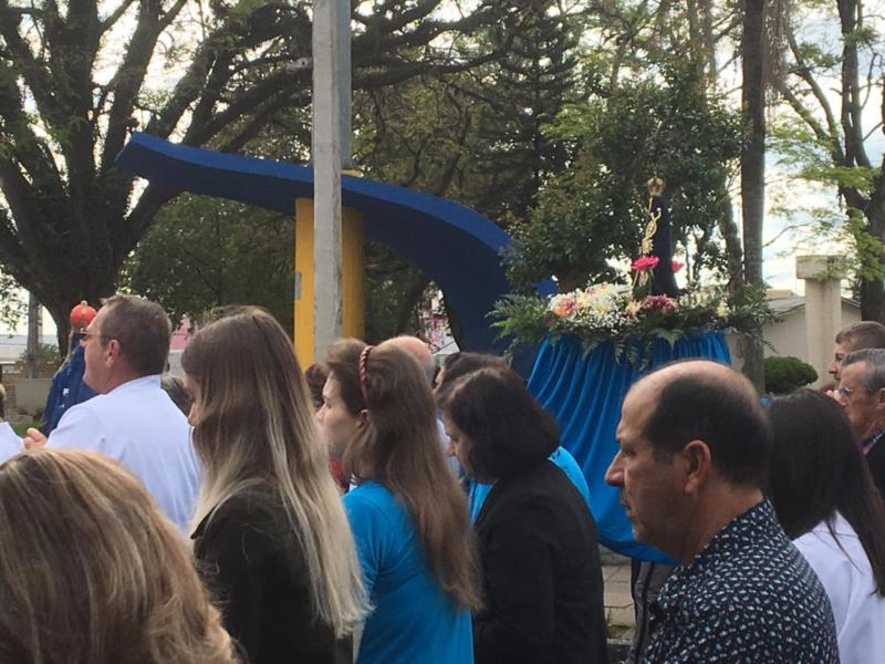 Confira como foi a procissão em homenagem a Nossa Senhora Aparecida em Venâncio Aires