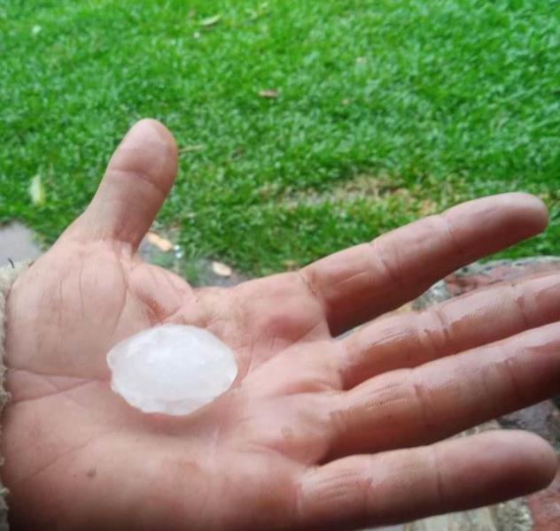 Chuva com vento forte e granizo causa destelhamentos em Venâncio Aires