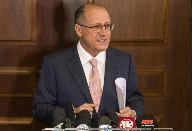 PSDB confirma Alckmin como candidato a presidente da República