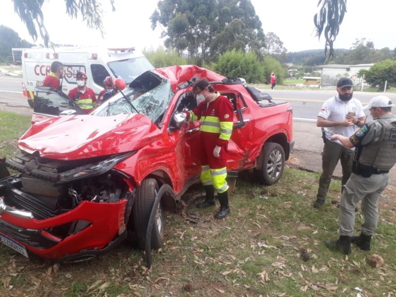 VÍDEO: Homem e mulher morrem em acidente na BR-386