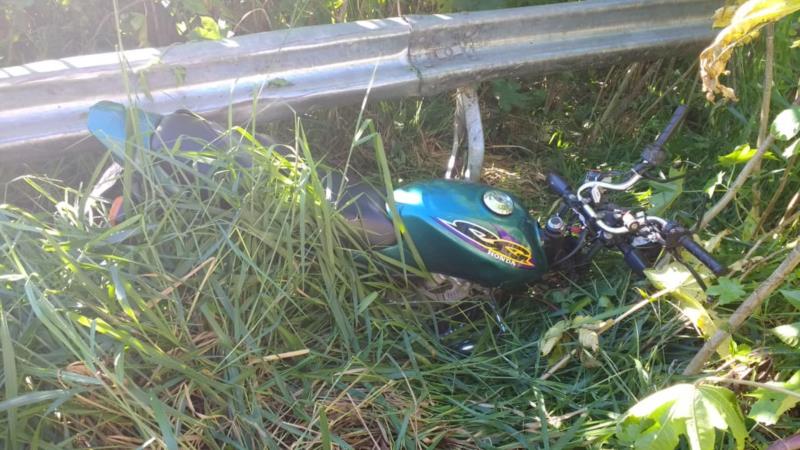 Adolescente fica ferido em acidente com moto na RSC-153