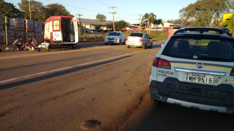 Casal é atropelado na Intendente Koelzer