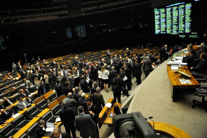 Câmara vota nesta segunda decreto da intervenção federal no Rio