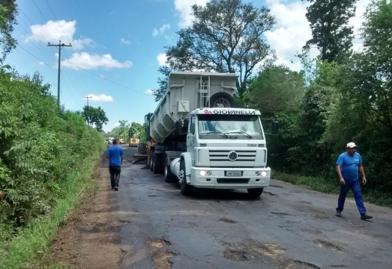 Daer retoma obras de recuperação asfáltica da ERS-481