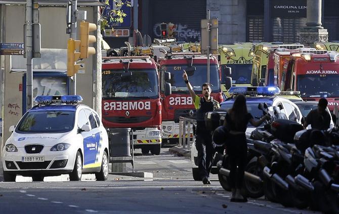 Sobe para 13 o número de mortos no ataque em Barcelona