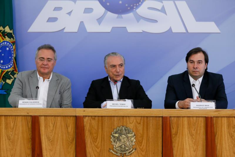 Temer anuncia acordo com Congresso para impedir anistia a caixa 2