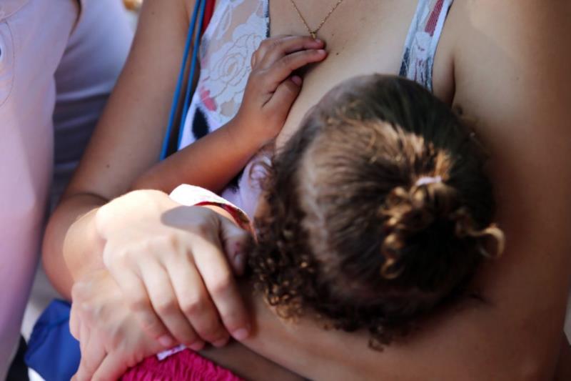 Em 10 anos, Brasil ganha mais de 1 milhão de famílias formadas por mães solteiras