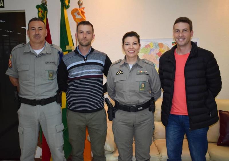 Tenente Lucélia Carrão assume comando da BM em Vale do Sol