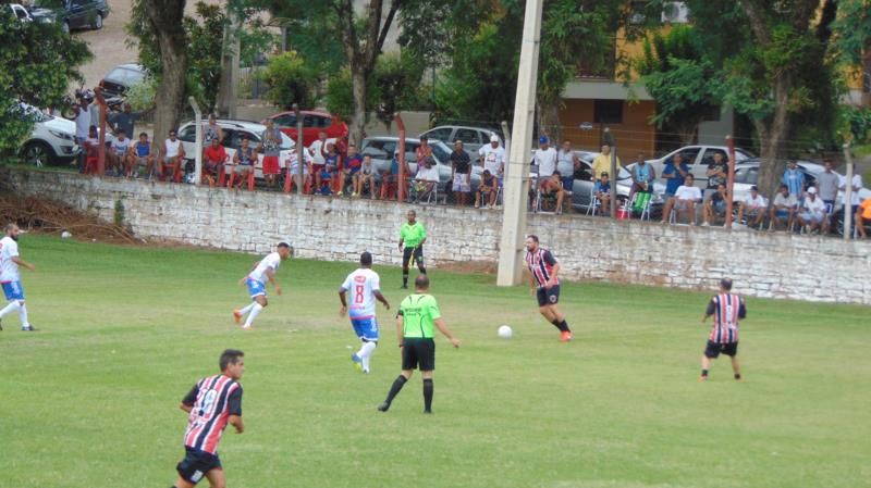 Unidos da Villa e Bom Jesus largam em vantagem na abertura da Copa Cidade Miller Supermercados