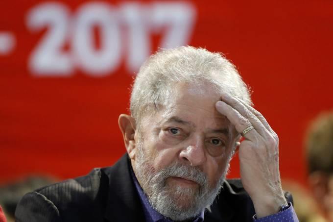 Lula é novamente condenado no TRF4, em Porto Alegre