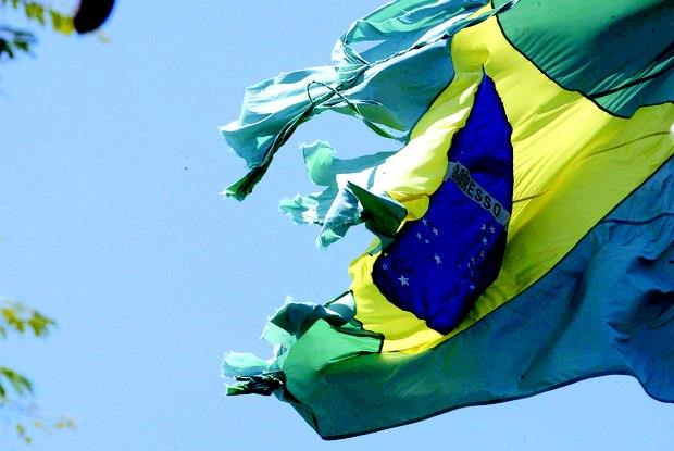 Pela primeira vez, Brasil lidera ranking de propinas nos Estados Unidos