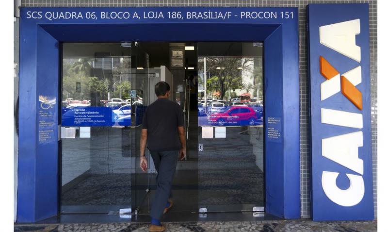 Caixa abre duas horas mais cedo a partir de amanhã em todo o país