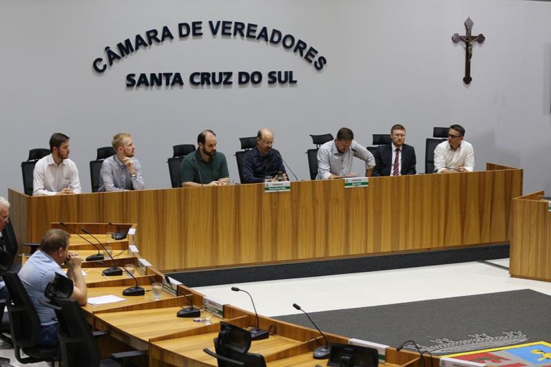 Sessão da Câmara ganha dez novos projetos