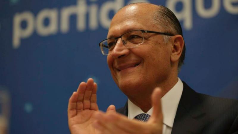 Alckmin é denunciado por improbidade e MP pede perda dos direitos políticos