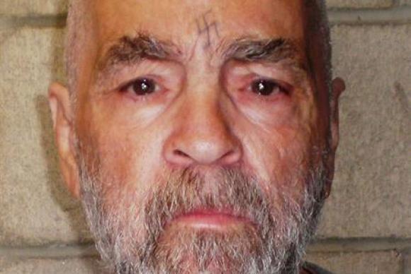 Morre, aos 83 anos, o assassino em série Charles Manson