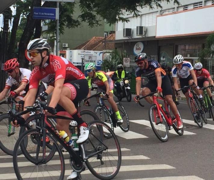 Primeira etapa do gaúcho de ciclismo de estrada invadiu as ruas de Venâncio Aires