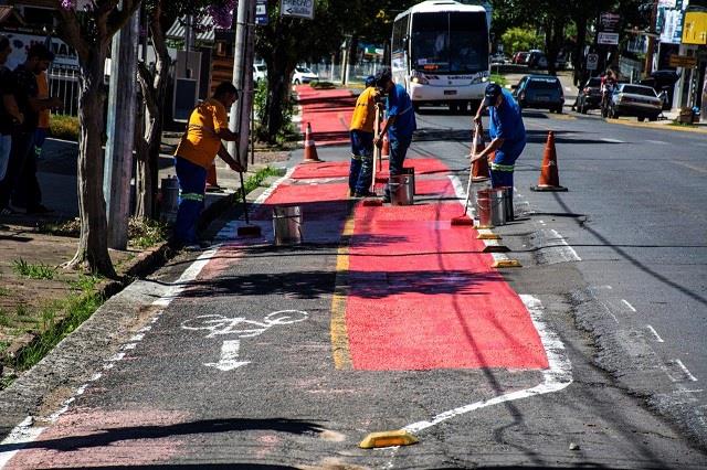 Ciclovias recebem pintura nova