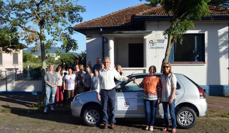 Conselho Tutelar de Candelária recebe veículo