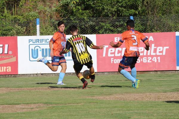 Copa CFC Celso define os dois finalistas neste domingo