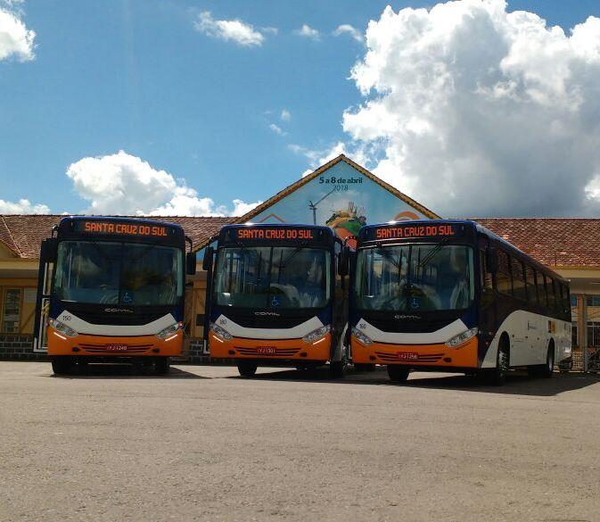 Santa Cruz recebe três novos ônibus