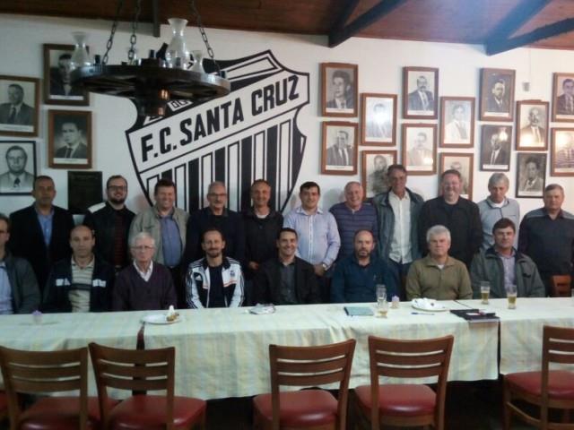 FC Santa Cruz realiza jantar-baile em comemoração aos 104 anos