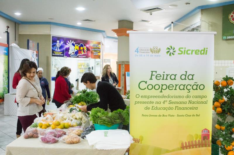 Feira da Cooperação possibilita uma experiência diferente de compra