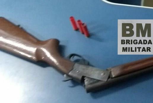 Após intimidar moradores com tiros, homem é preso por porte ilegal de arma de fogo