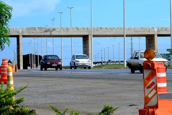 Investimento público federal em transportes caiu 6,1% em seis anos