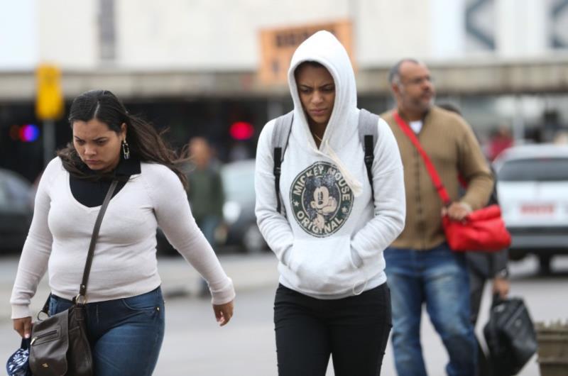 Temperaturas despencam e RS pode ter mínima negativa nesta segunda